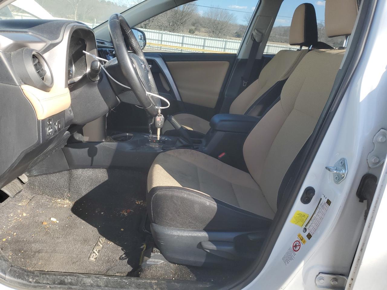2017 TOYOTA RAV4 XLE - Фото 7