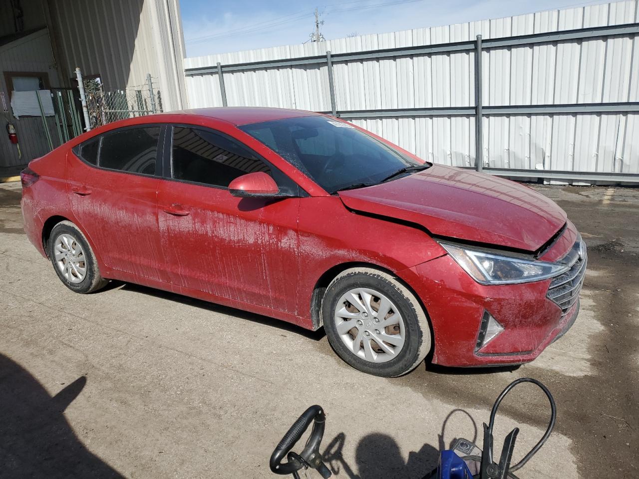 2019 HYUNDAI ELANTRA SE - Фото 4