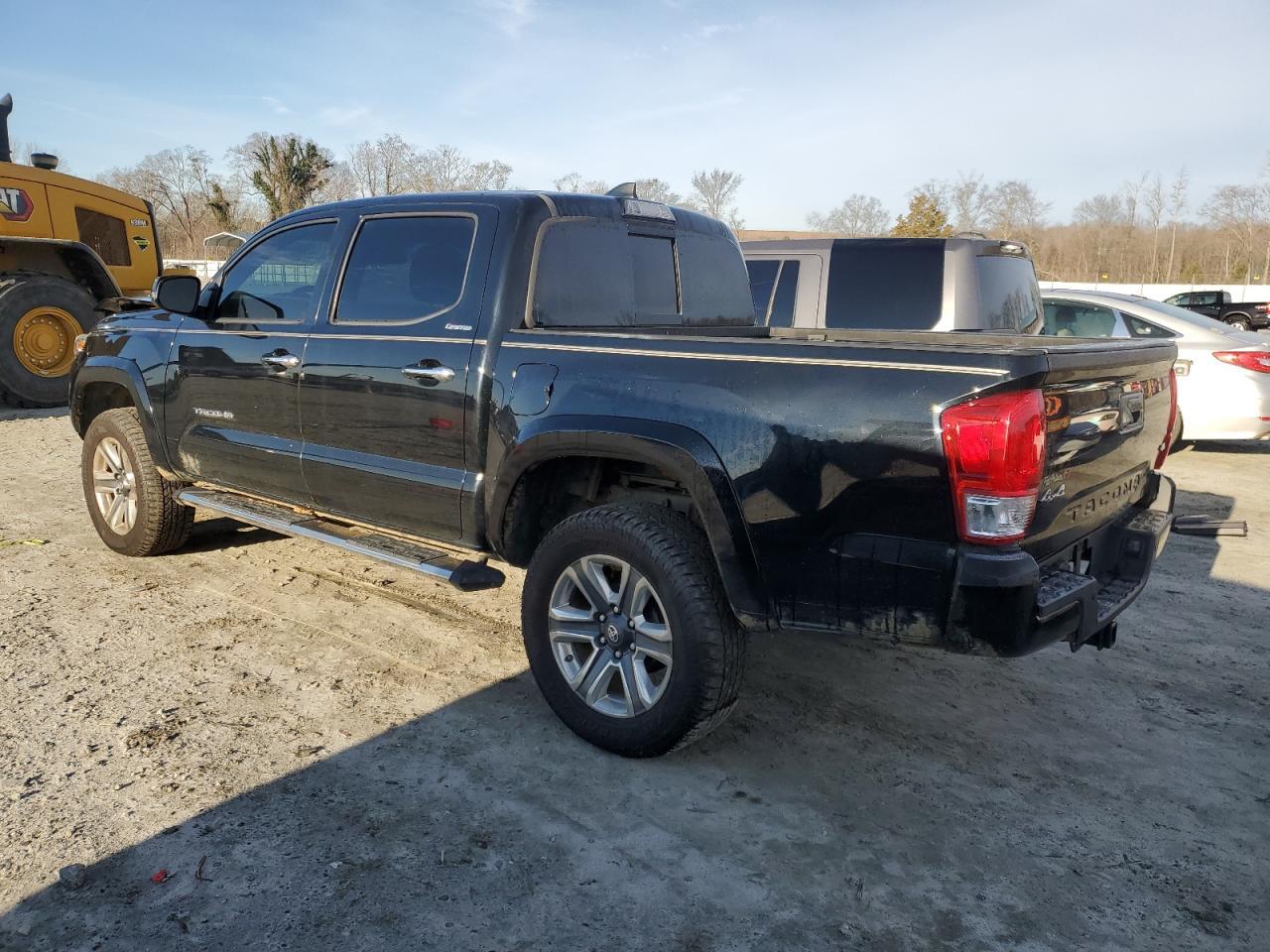2018 TOYOTA TACOMA DOU - Фото 2
