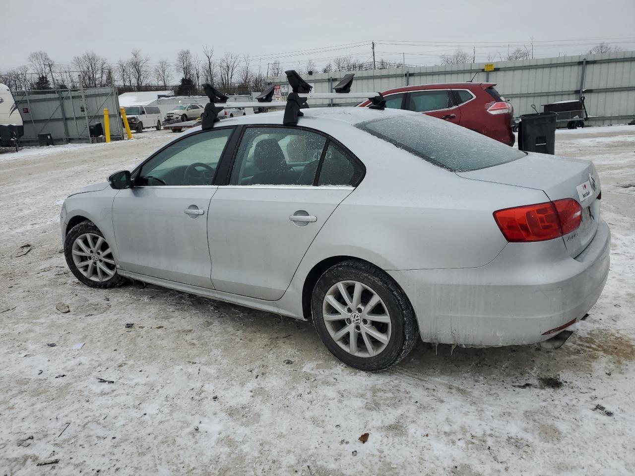 2014 VOLKSWAGEN JETTA SE - Image 2