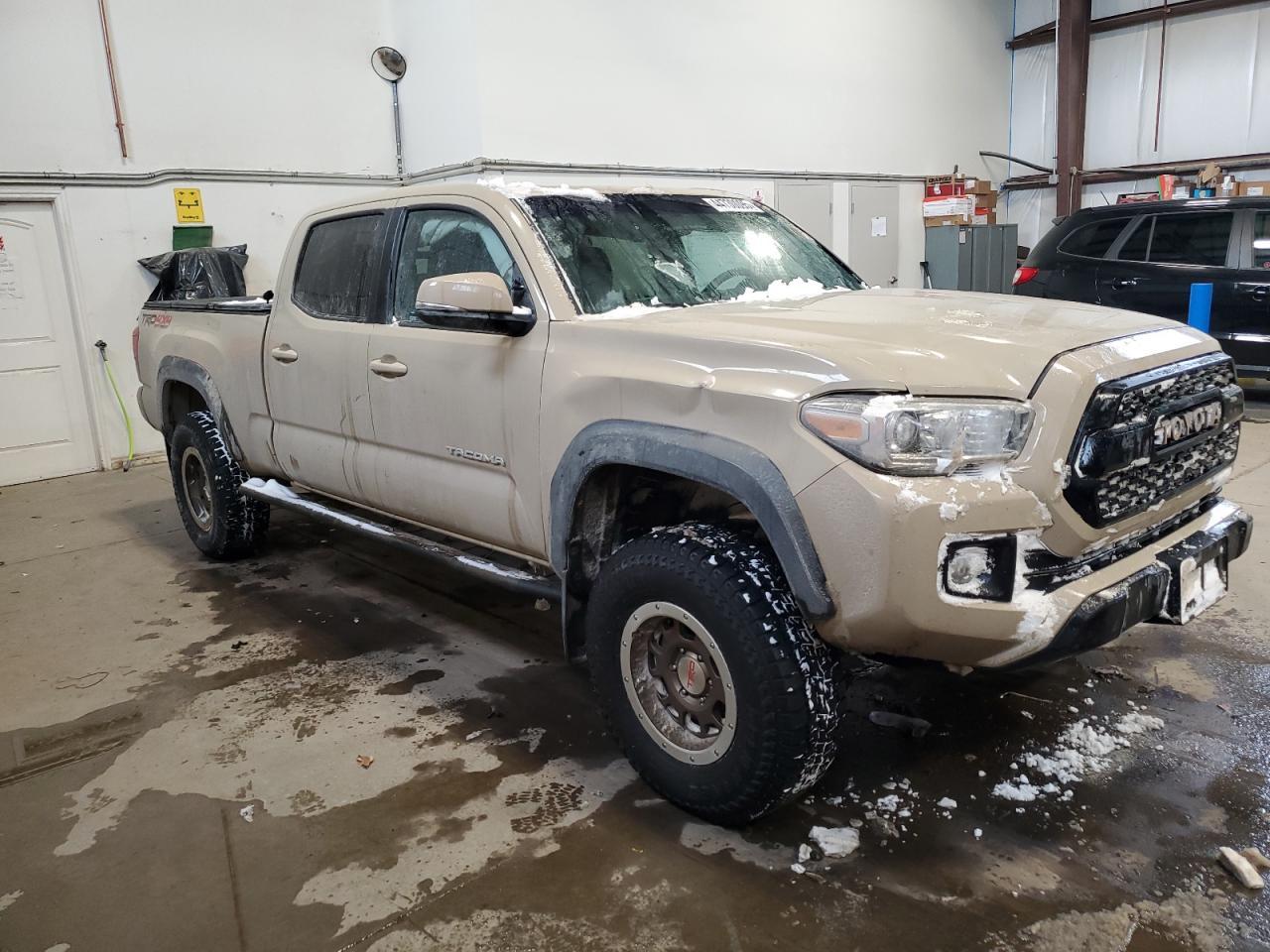 2016 TOYOTA TACOMA DOU - Image 4