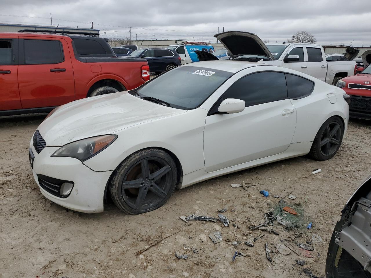 2010 HYUNDAI GENESIS CO car image