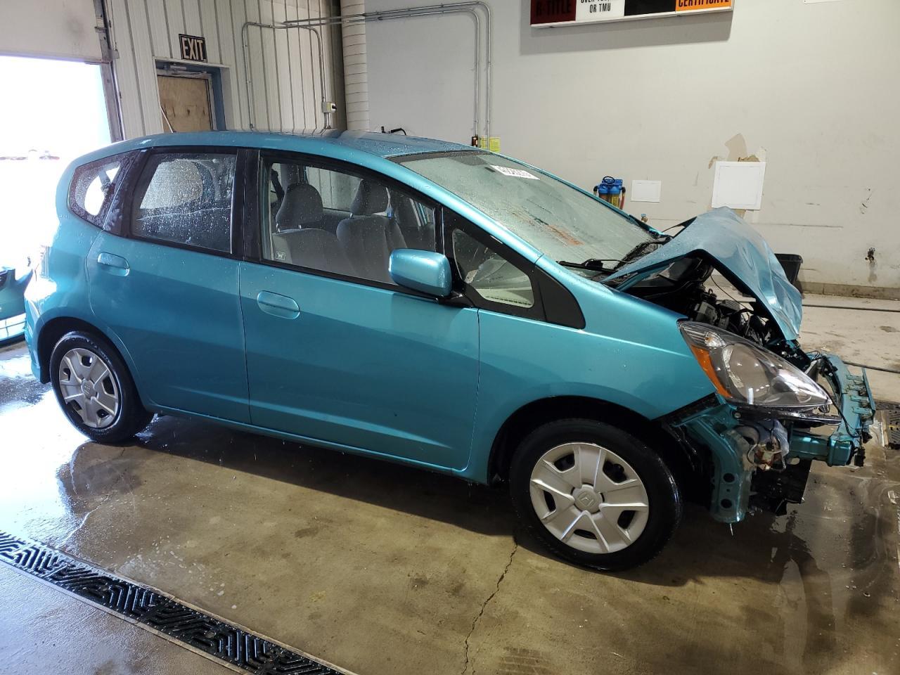 2013 HONDA FIT - Image 4