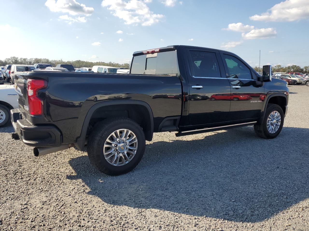 2023 CHEVROLET SILVERADO - Фото 4