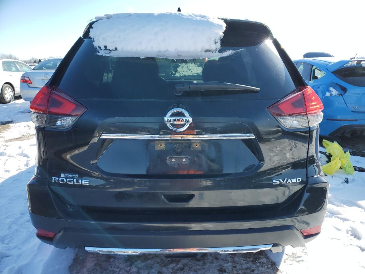 2017 NISSAN ROGUE S - Image 6