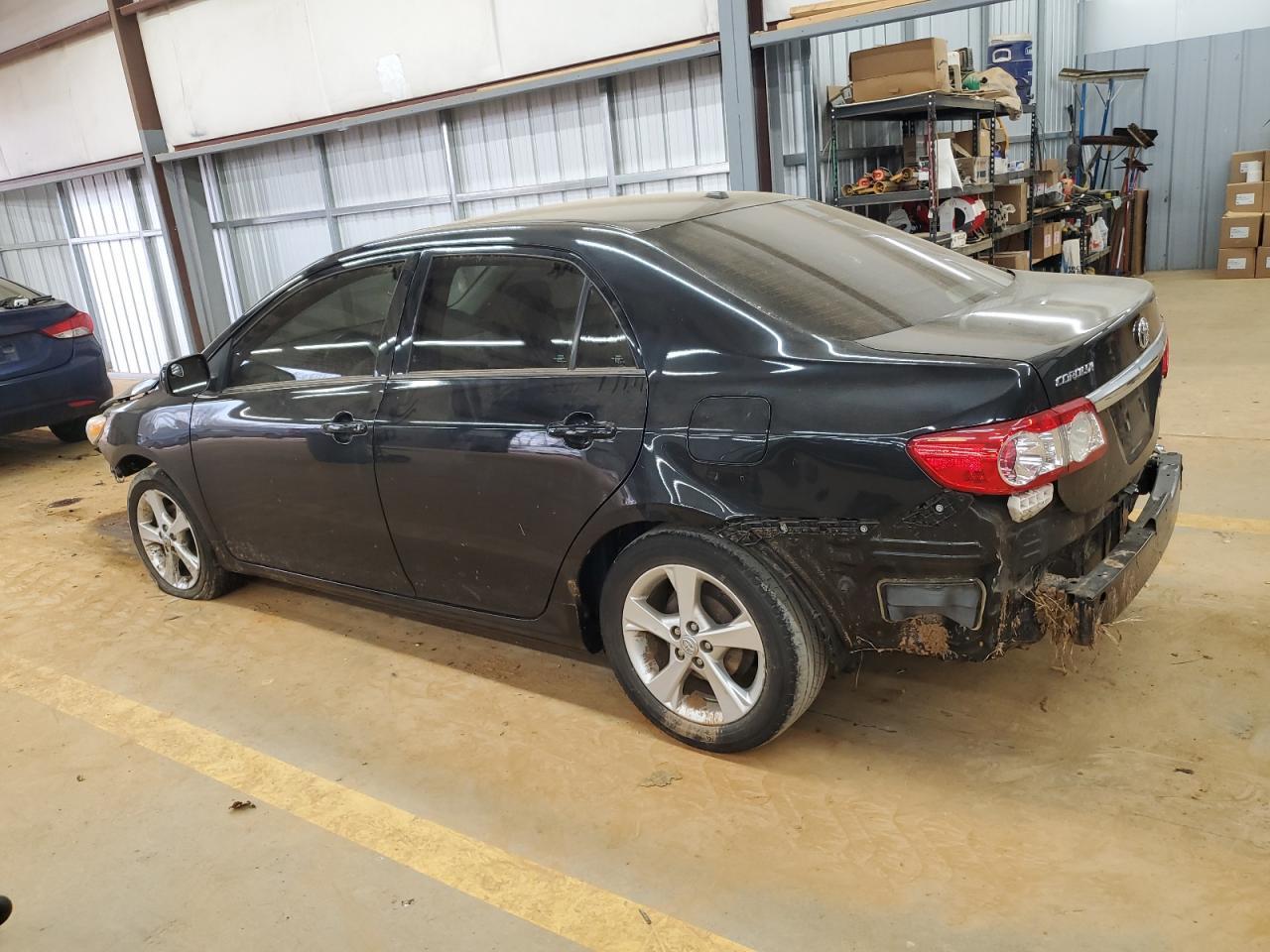 2013 TOYOTA COROLLA BA - Фото 2