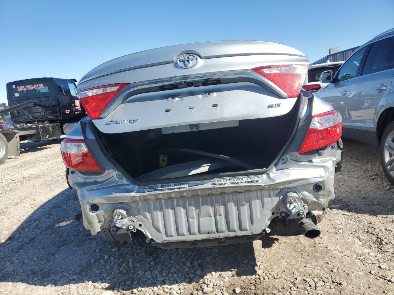 2017 TOYOTA CAMRY LE - Image 6