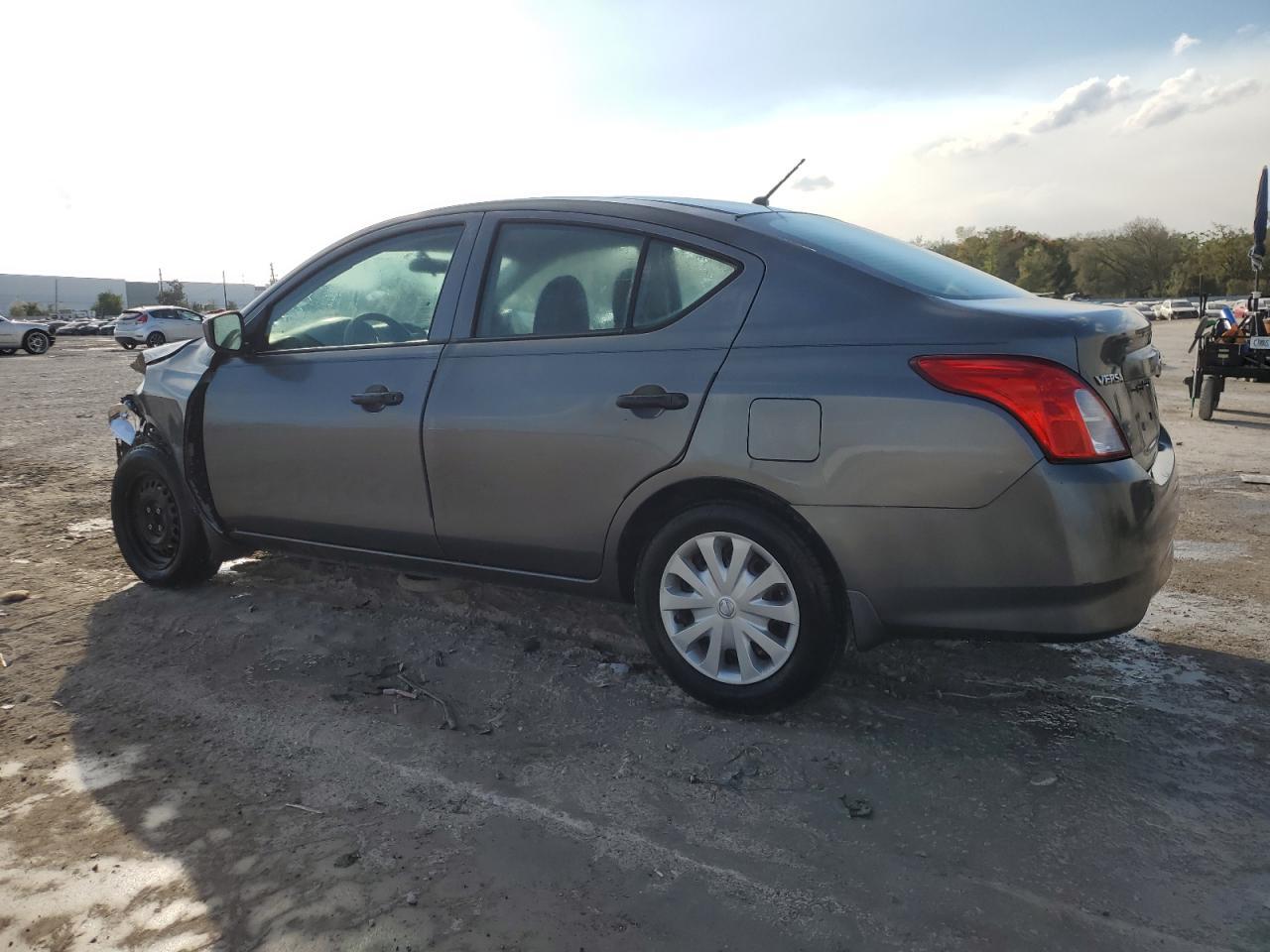 2016 NISSAN VERSA S - Image 2