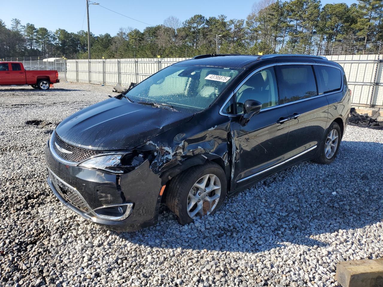 2017 CHRYSLER PACIFICA T