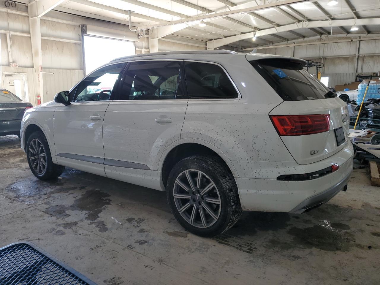 2017 AUDI Q7 PRESTIG - Image 2