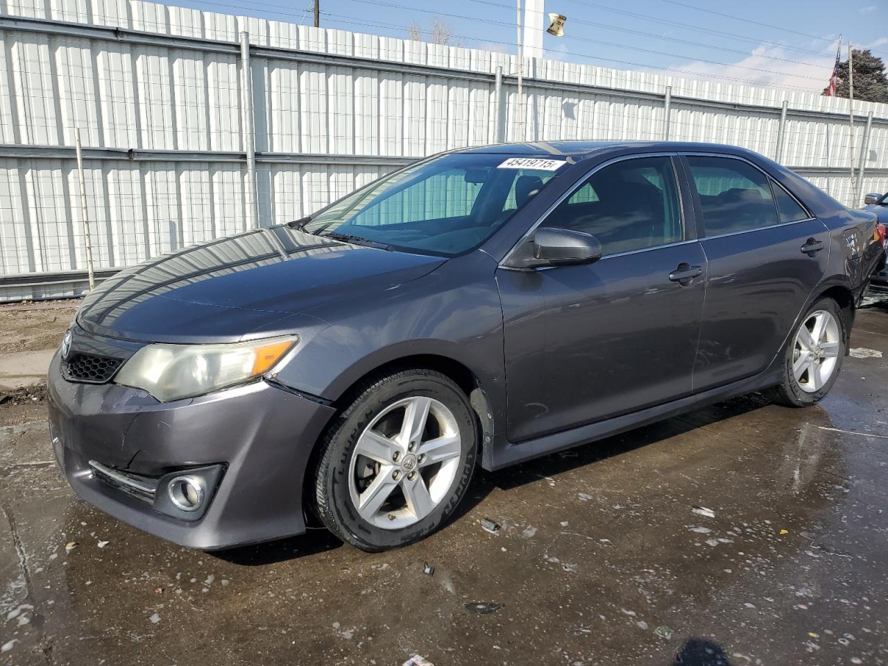 2013 TOYOTA CAMRY L
