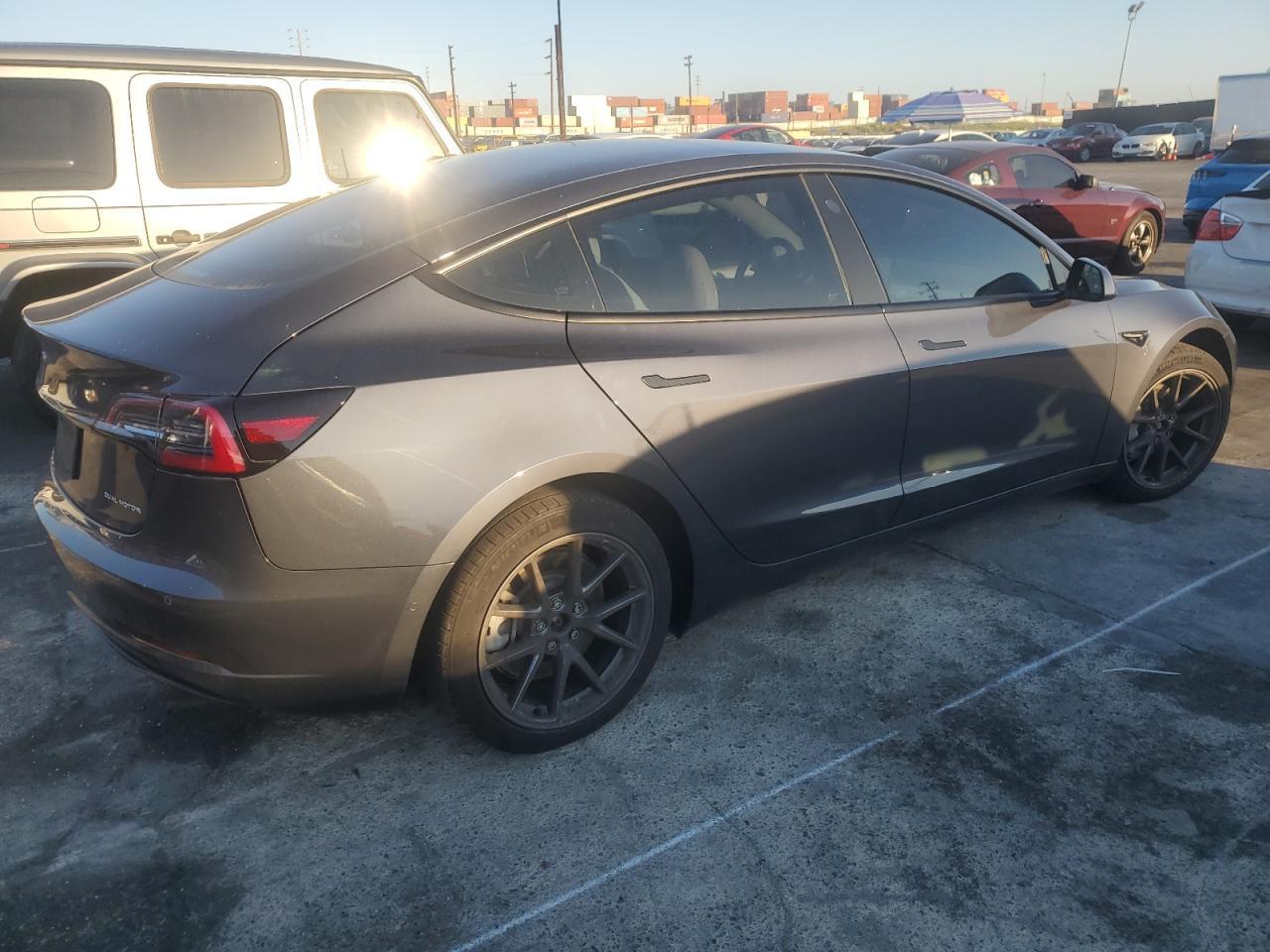 2022 TESLA MODEL 3 - Image 3