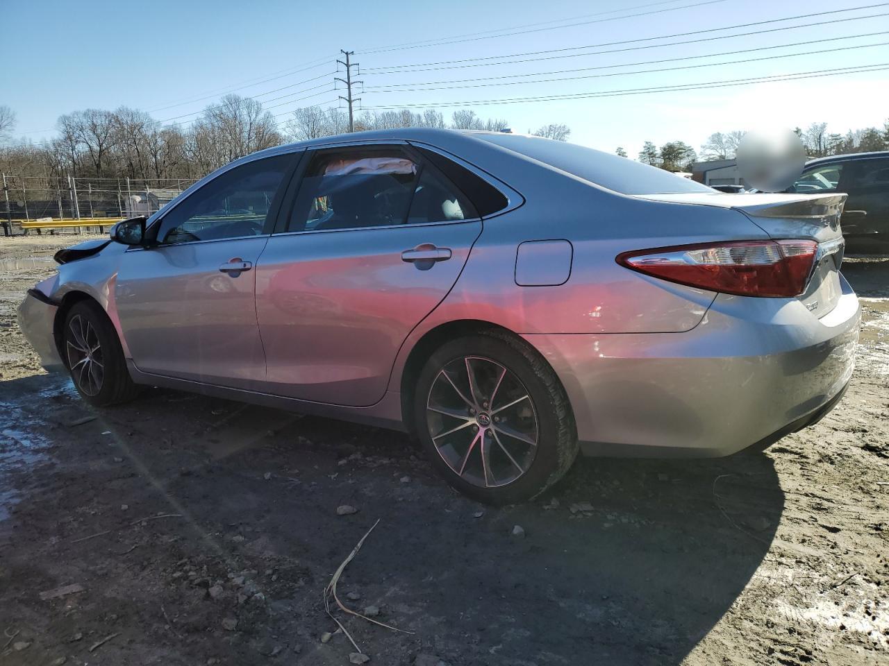 2016 TOYOTA CAMRY LE - Image 2