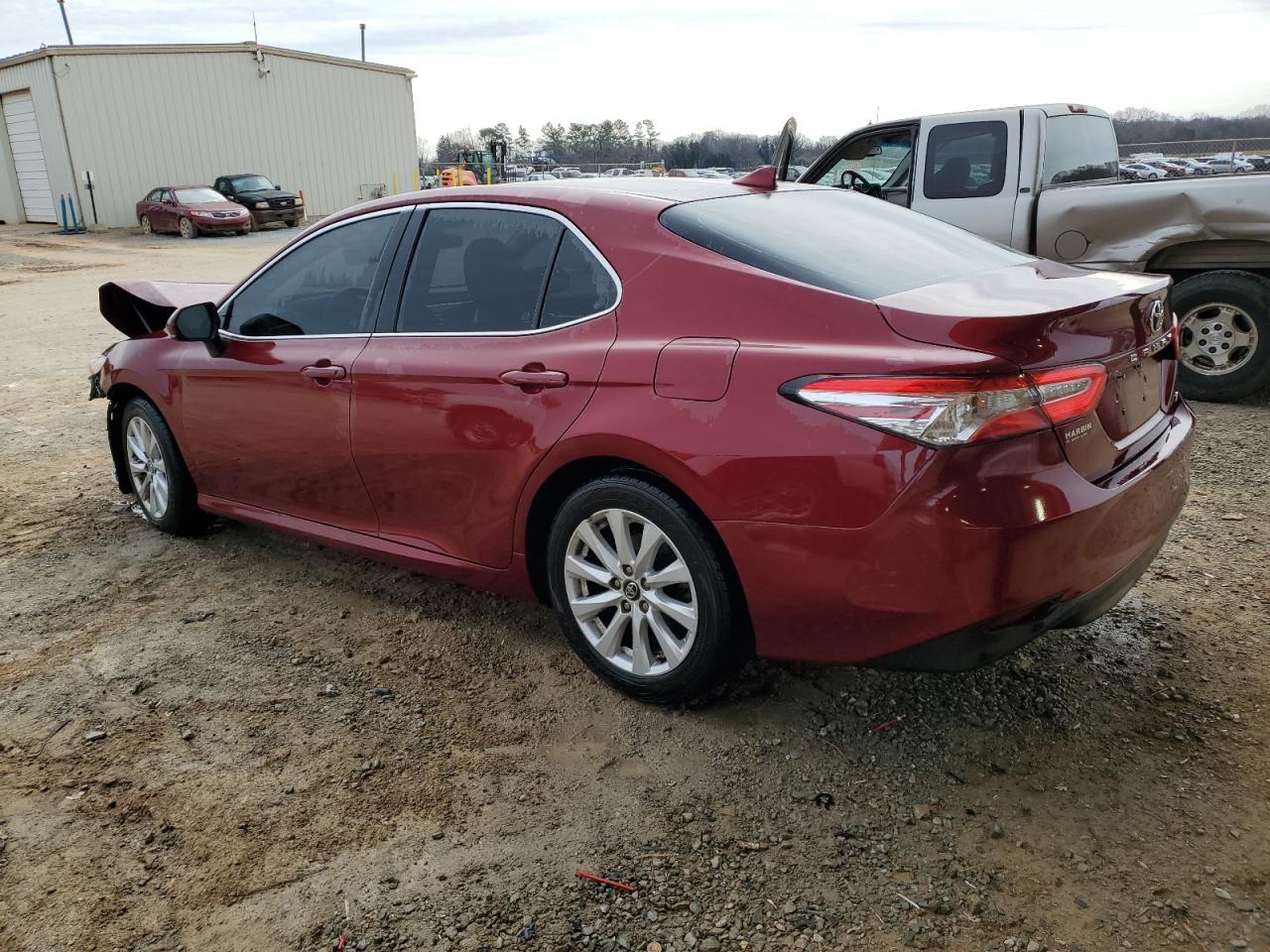2020 TOYOTA CAMRY LE - Фото 2