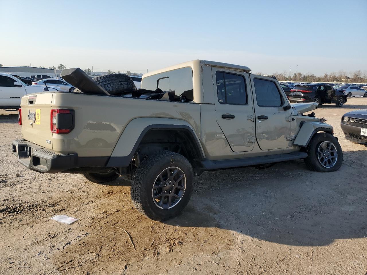 2020 JEEP GLADIATOR - Image 3