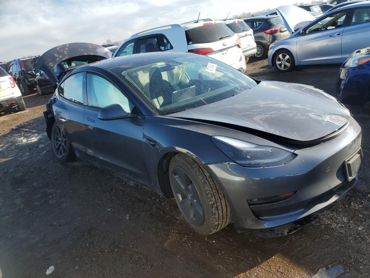 2021 TESLA MODEL 3 - Фото 4