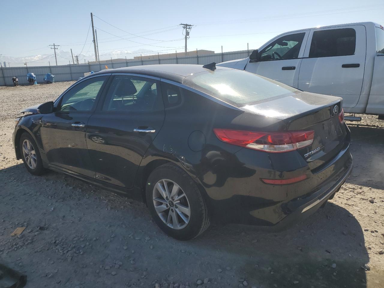 2019 KIA OPTIMA LX - Фото 2
