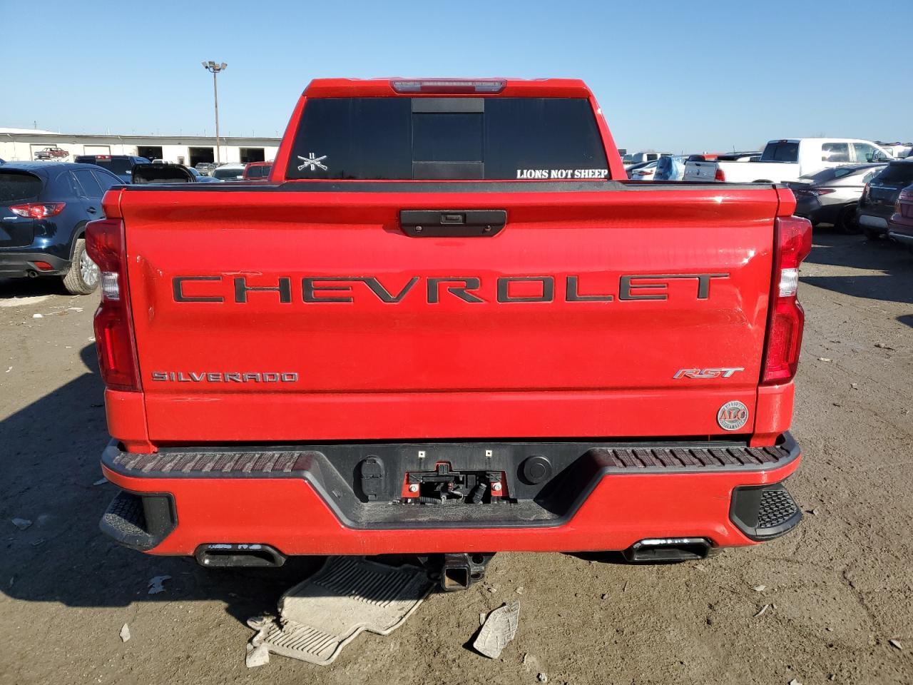2019 CHEVROLET SILVERADO - Image 6