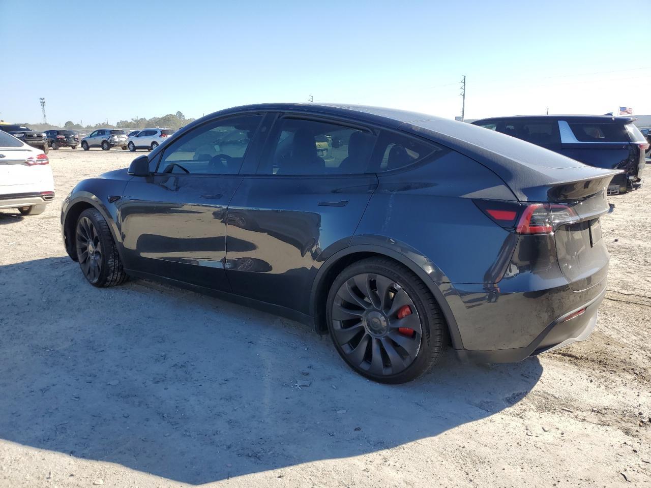 2024 TESLA MODEL Y - Image 2