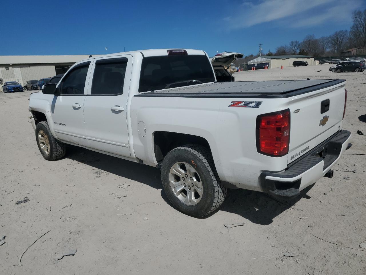 2016 CHEVROLET SILVERADO - Фото 2