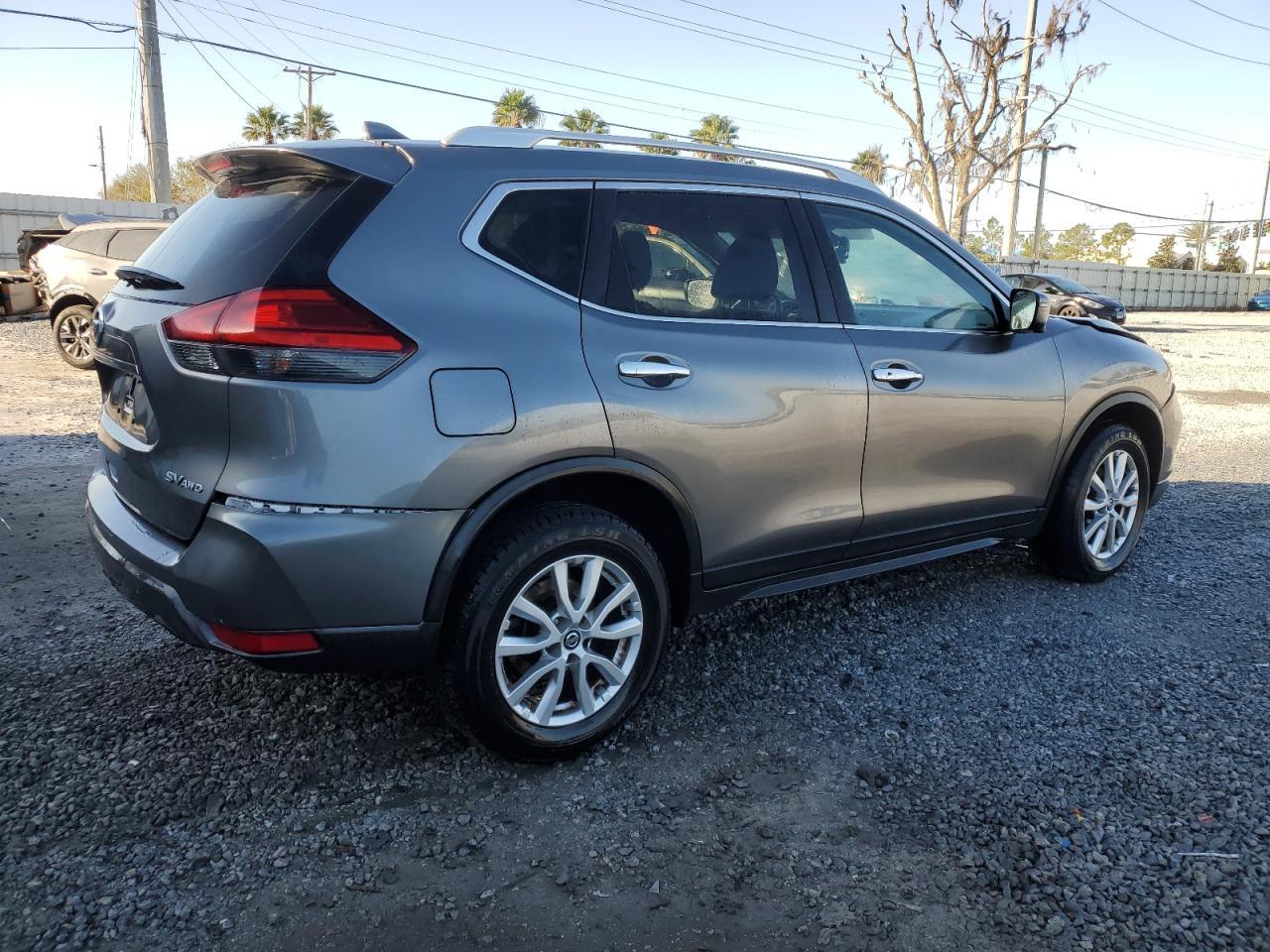 2017 NISSAN ROGUE S - Image 3