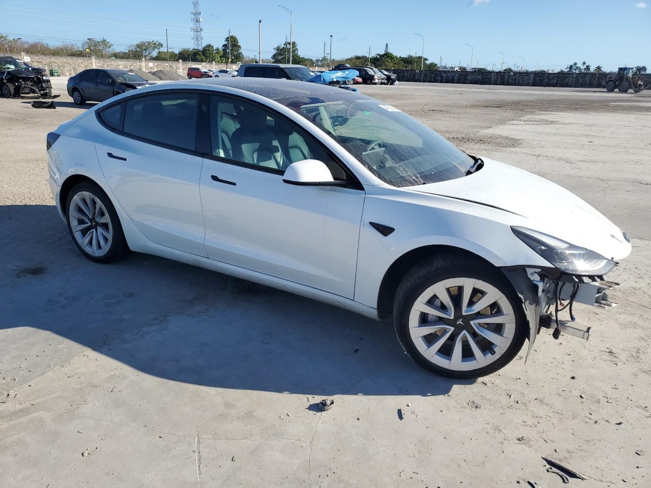 2022 TESLA MODEL 3 - Image 4