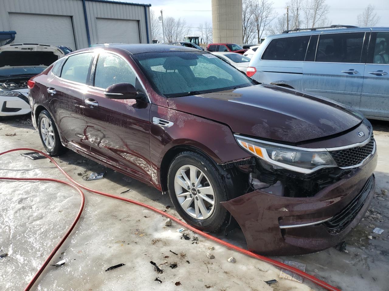 2016 KIA OPTIMA LX - Фото 4