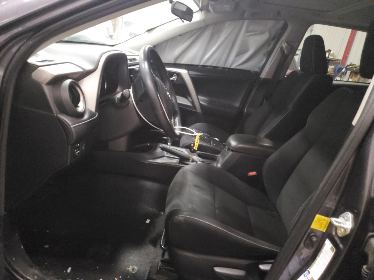 2016 TOYOTA RAV4 XLE - Image 7