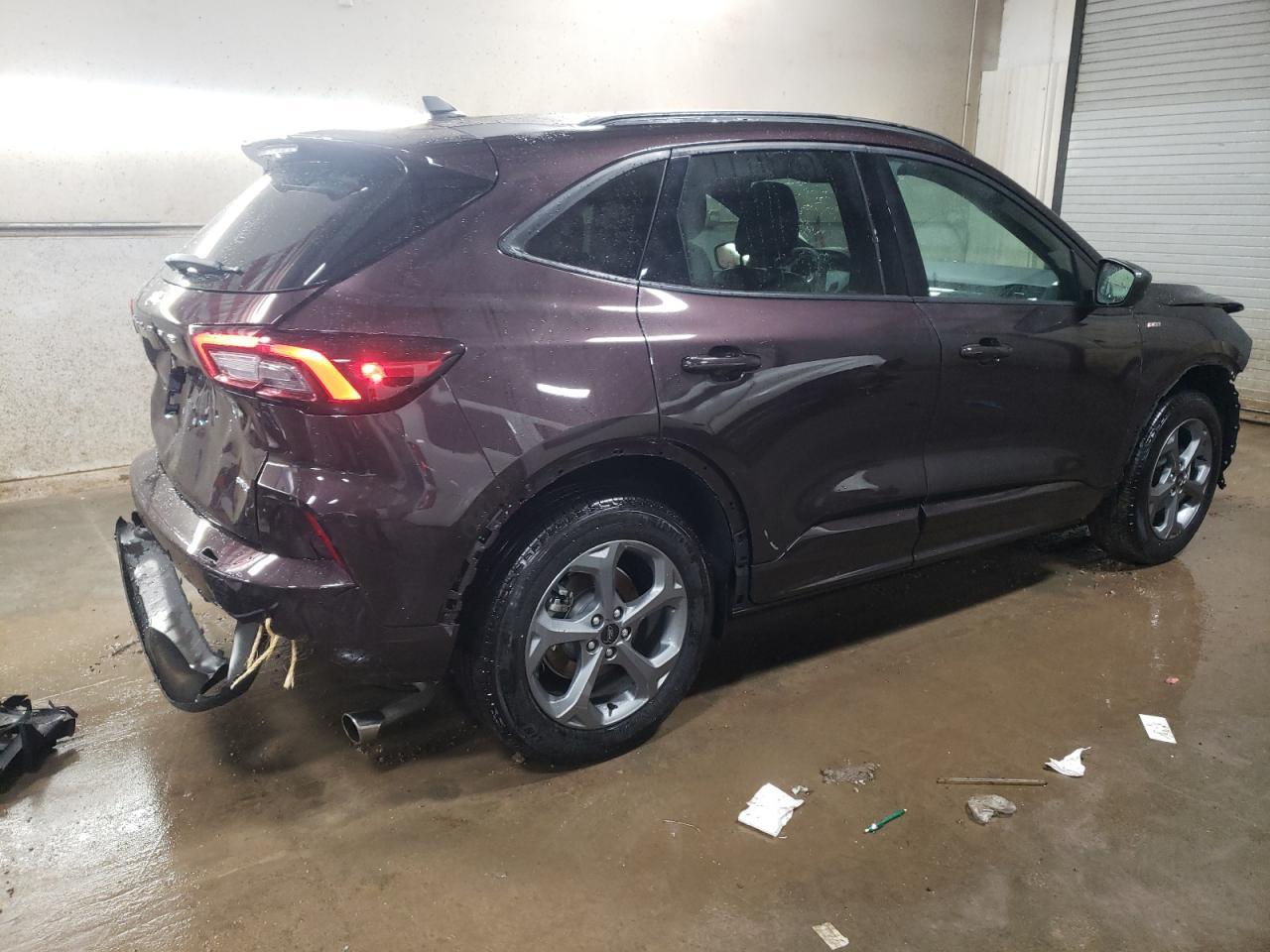 2023 FORD ESCAPE ST - Image 3