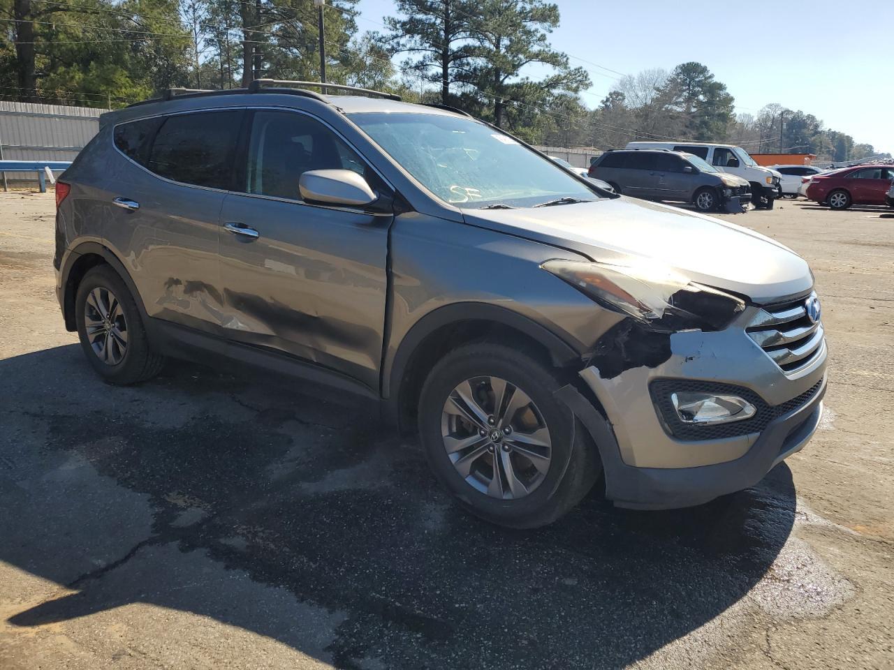 2013 HYUNDAI SANTA FE S - Image 4