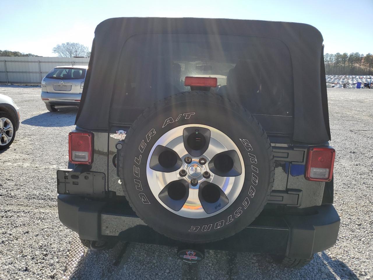 2017 JEEP WRANGLER U - Фото 6