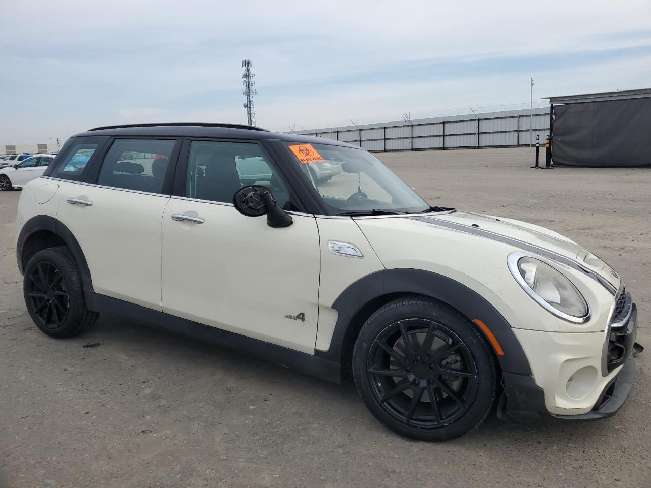 2017 MINI COOPER S C - Image 4