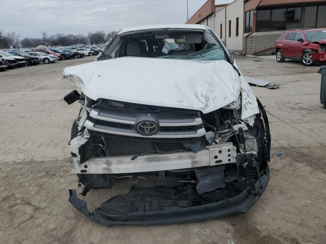 2018 TOYOTA HIGHLANDER - Фото 5