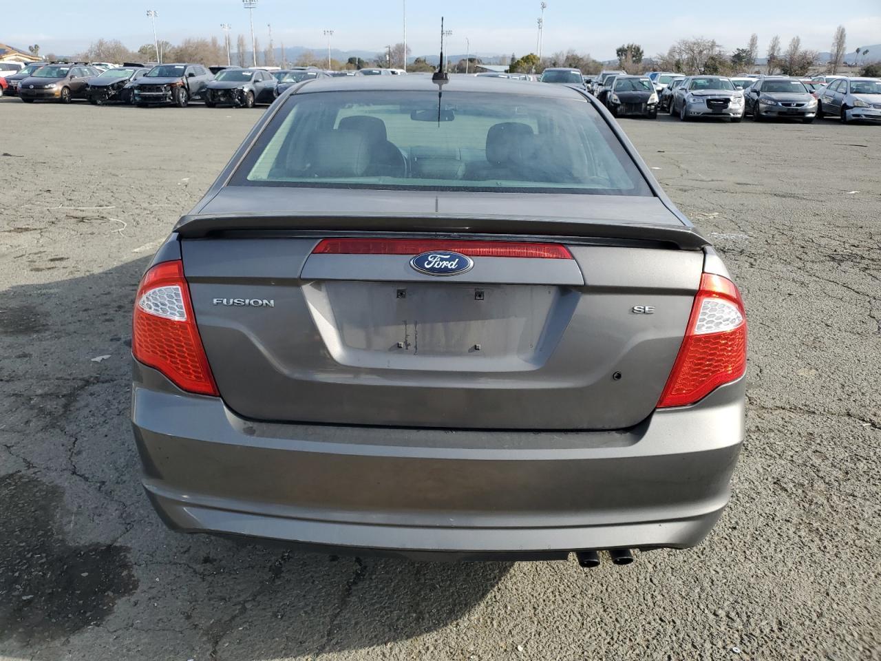 2012 FORD FUSION SE - Image 6