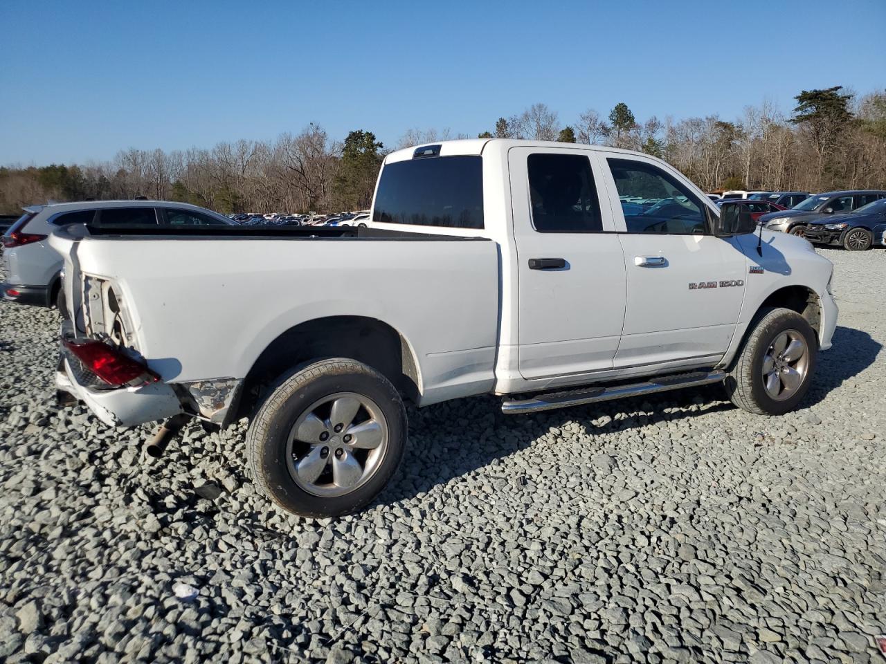 2017 RAM 1500 ST - Image 3