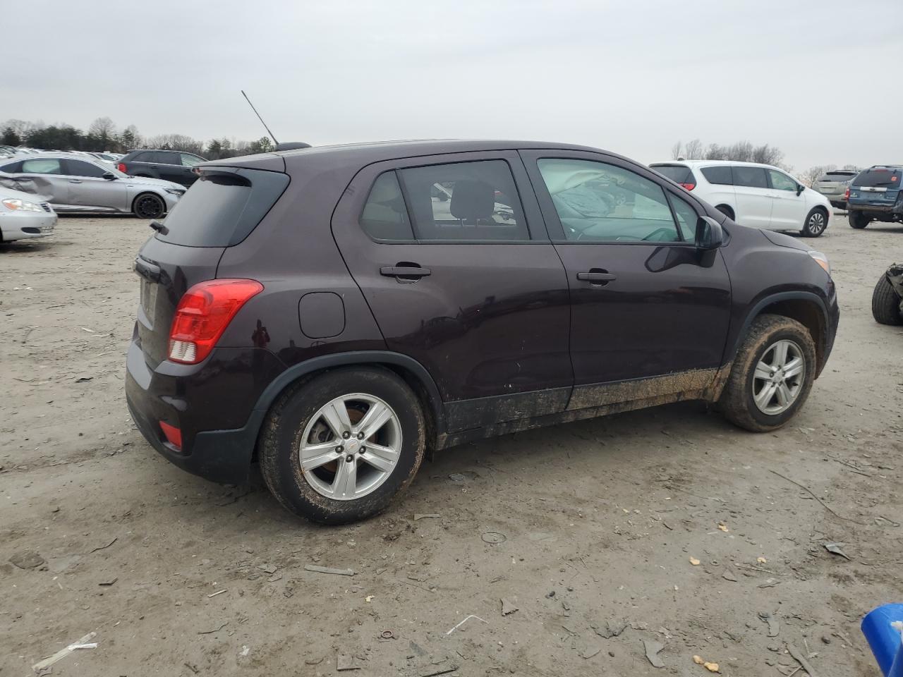 2021 CHEVROLET TRAX - Image 3