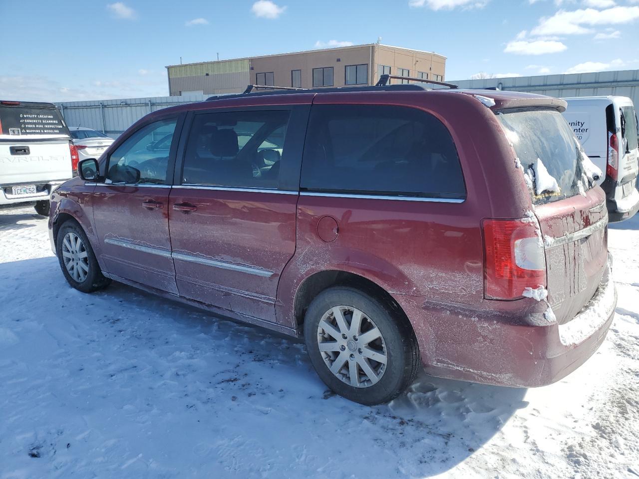 2014 CHRYSLER TOWN & COU - Фото 2