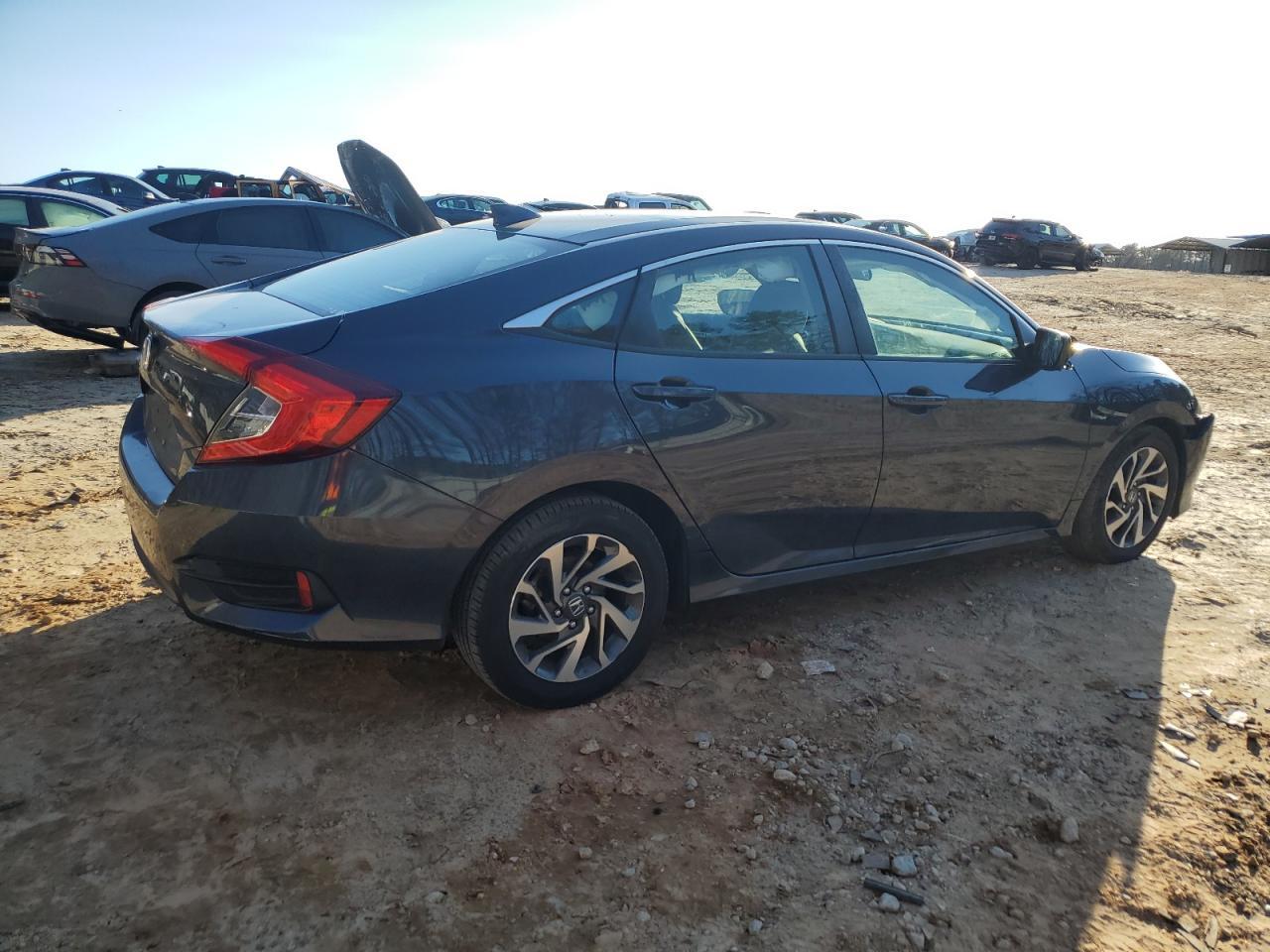 2018 HONDA CIVIC EX - Image 3