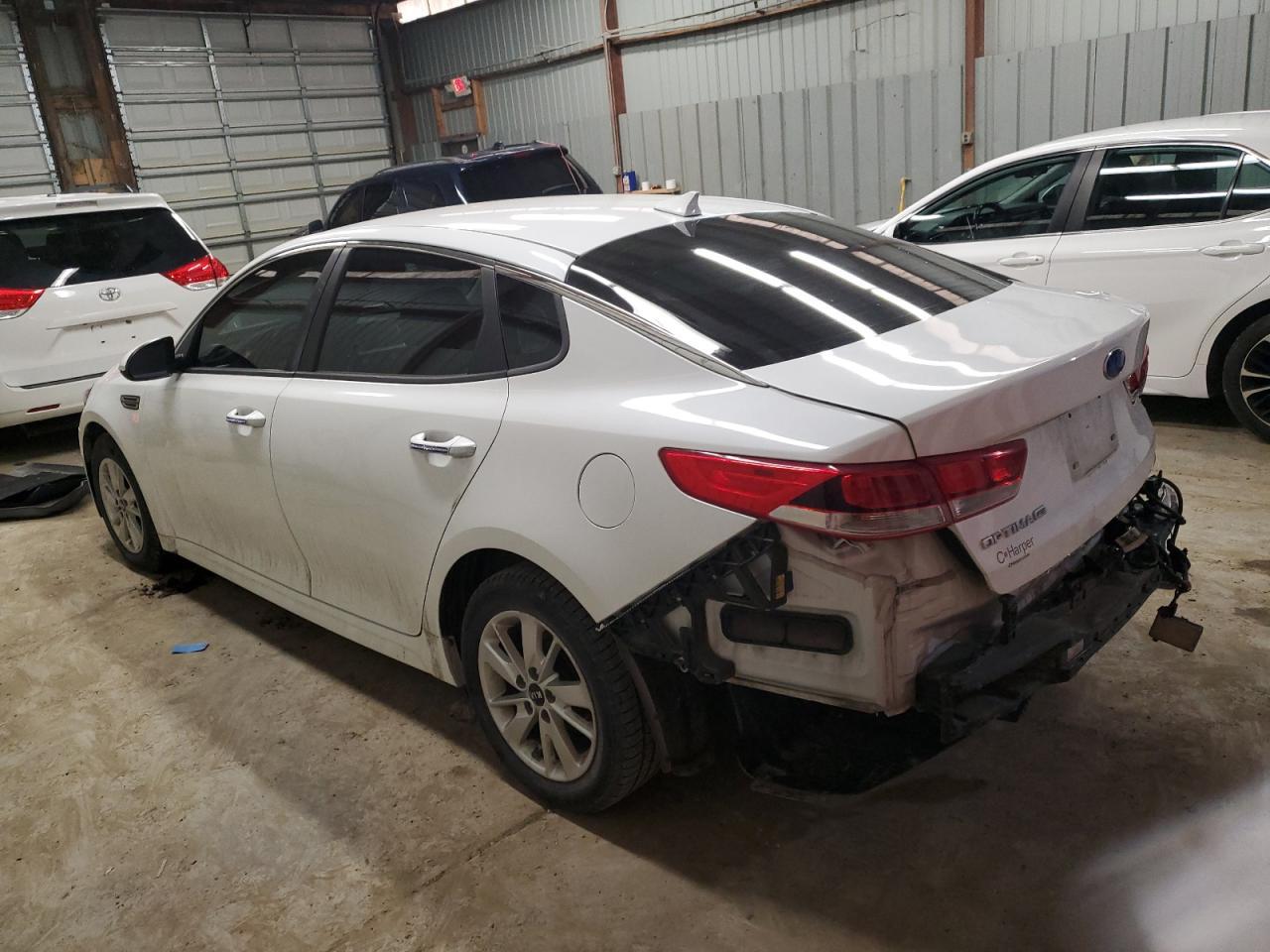 2019 KIA OPTIMA LX - Фото 2
