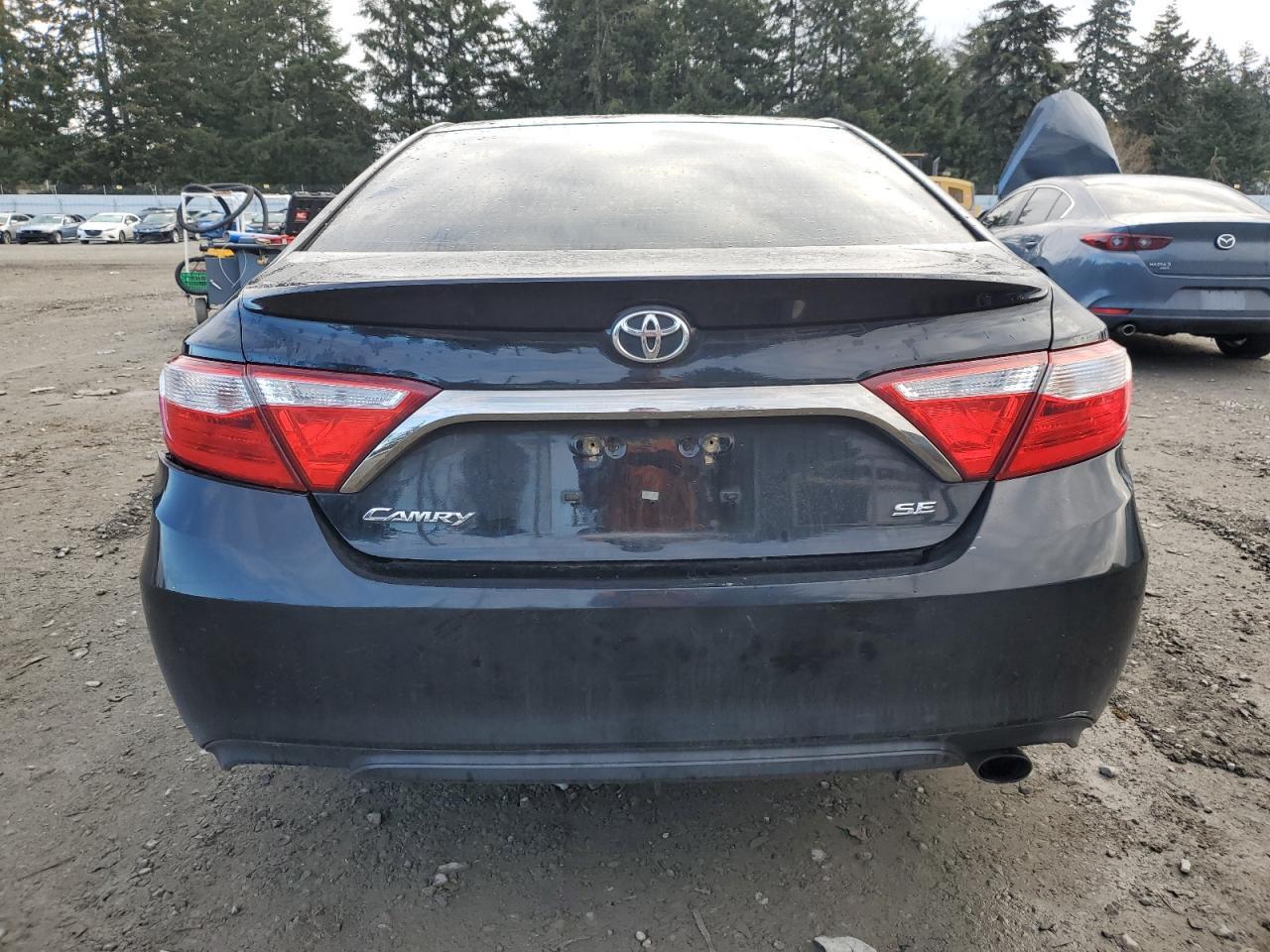 2015 TOYOTA CAMRY LE - Image 6