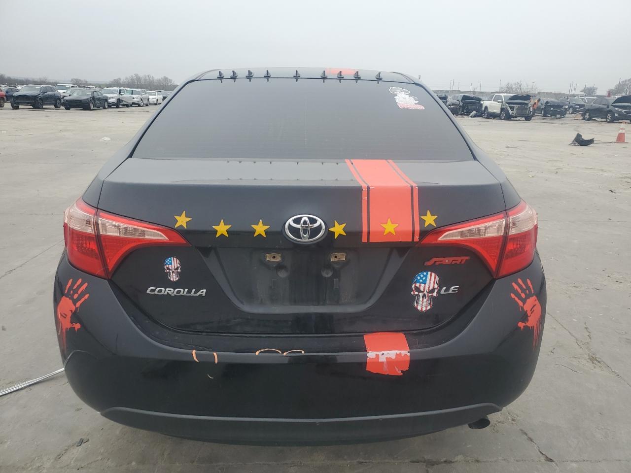 2018 TOYOTA COROLLA L - Image 6