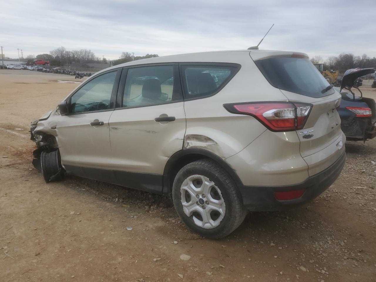 2017 FORD ESCAPE S - Image 2