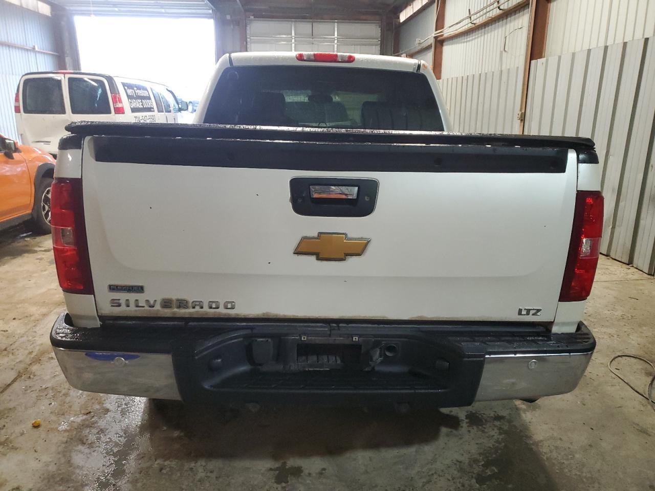 2012 CHEVROLET SILVERADO - Image 6