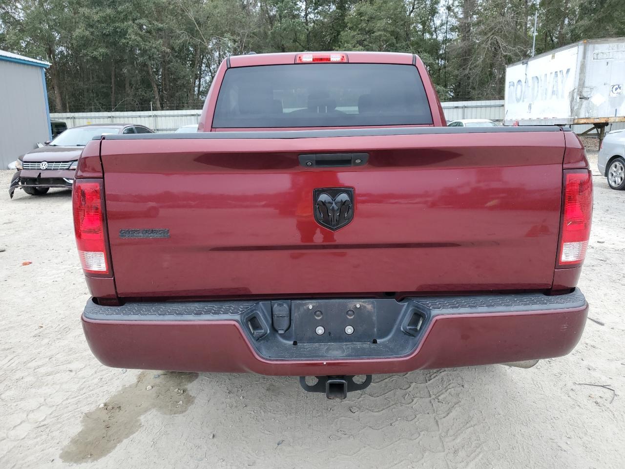 2018 RAM 1500 ST - Image 6