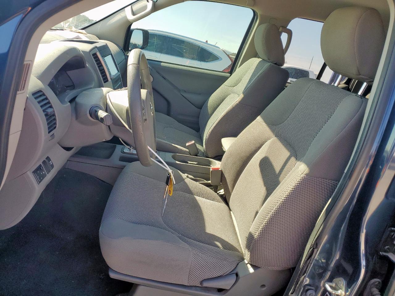 2019 NISSAN FRONTIER S - Image 7