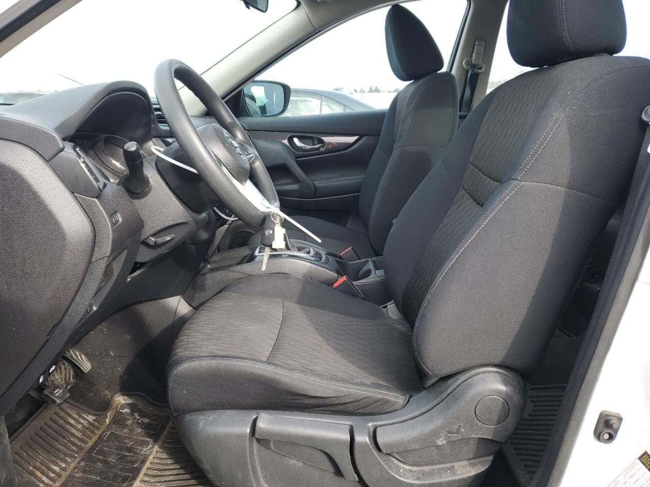 2017 NISSAN ROGUE SV - Image 7