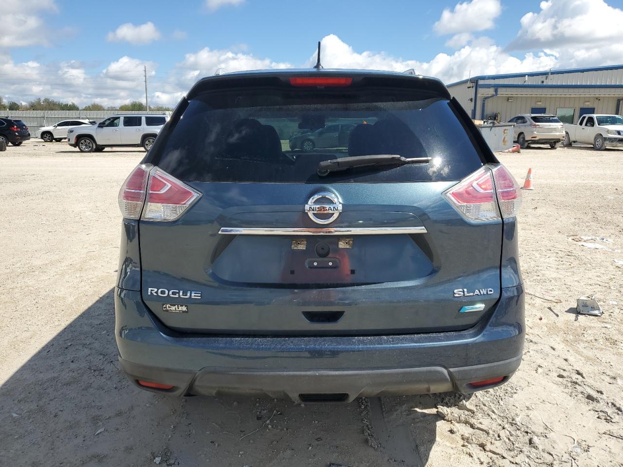 2014 NISSAN ROGUE S - Image 6