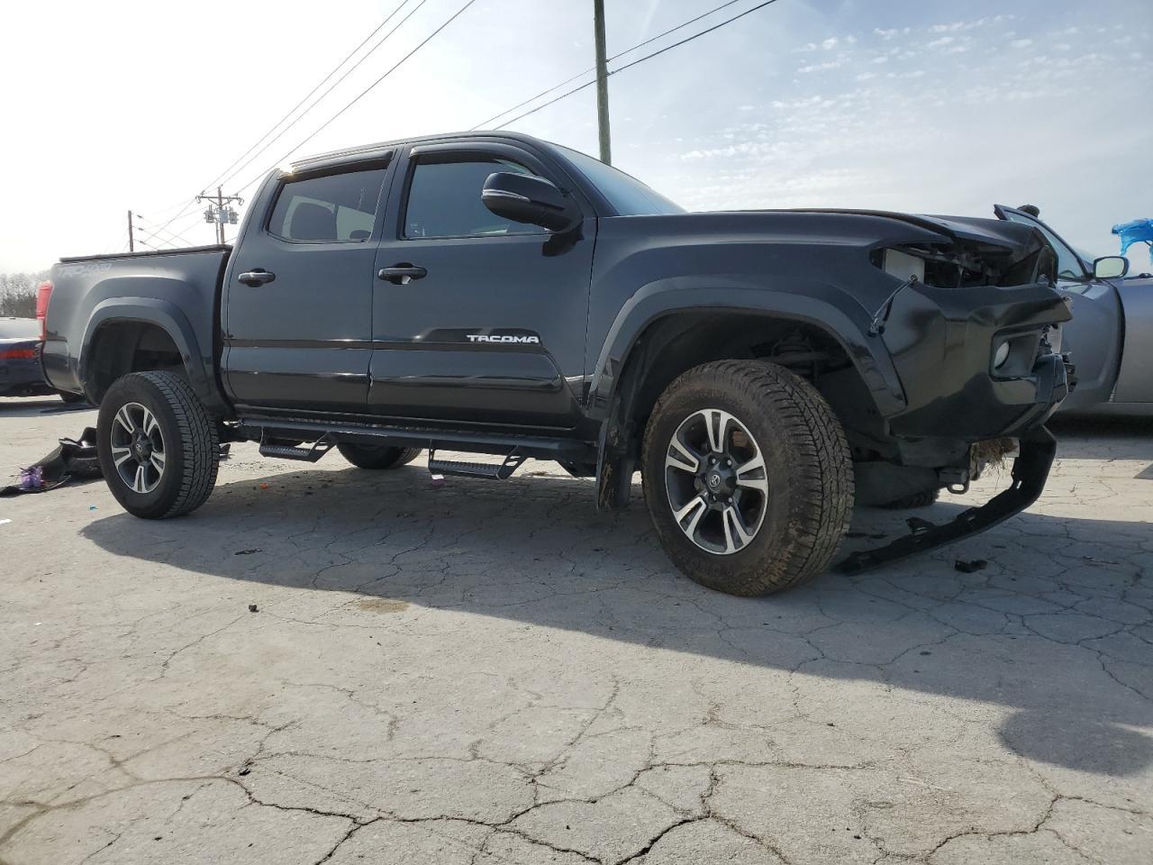 2017 TOYOTA TACOMA DOU - Фото 4