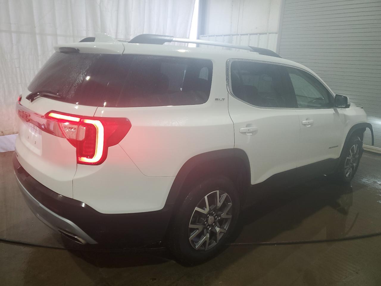2023 GMC ACADIA SLT - Фото 3