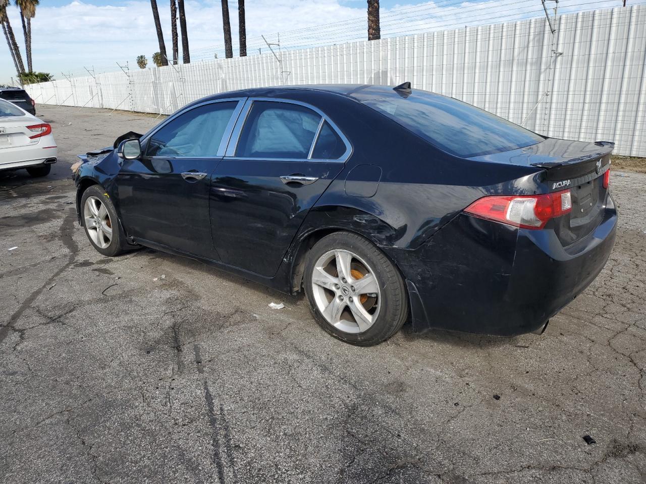 2010 ACURA TSX - Image 2